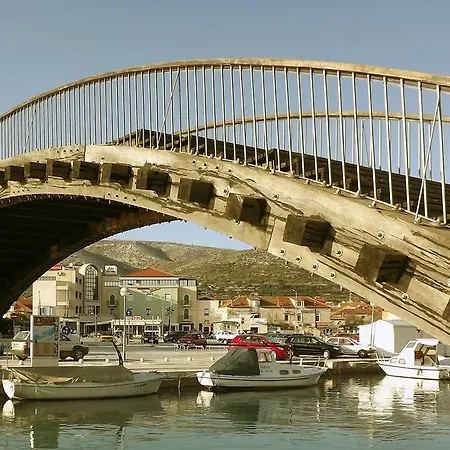 Livia 3* Trogir